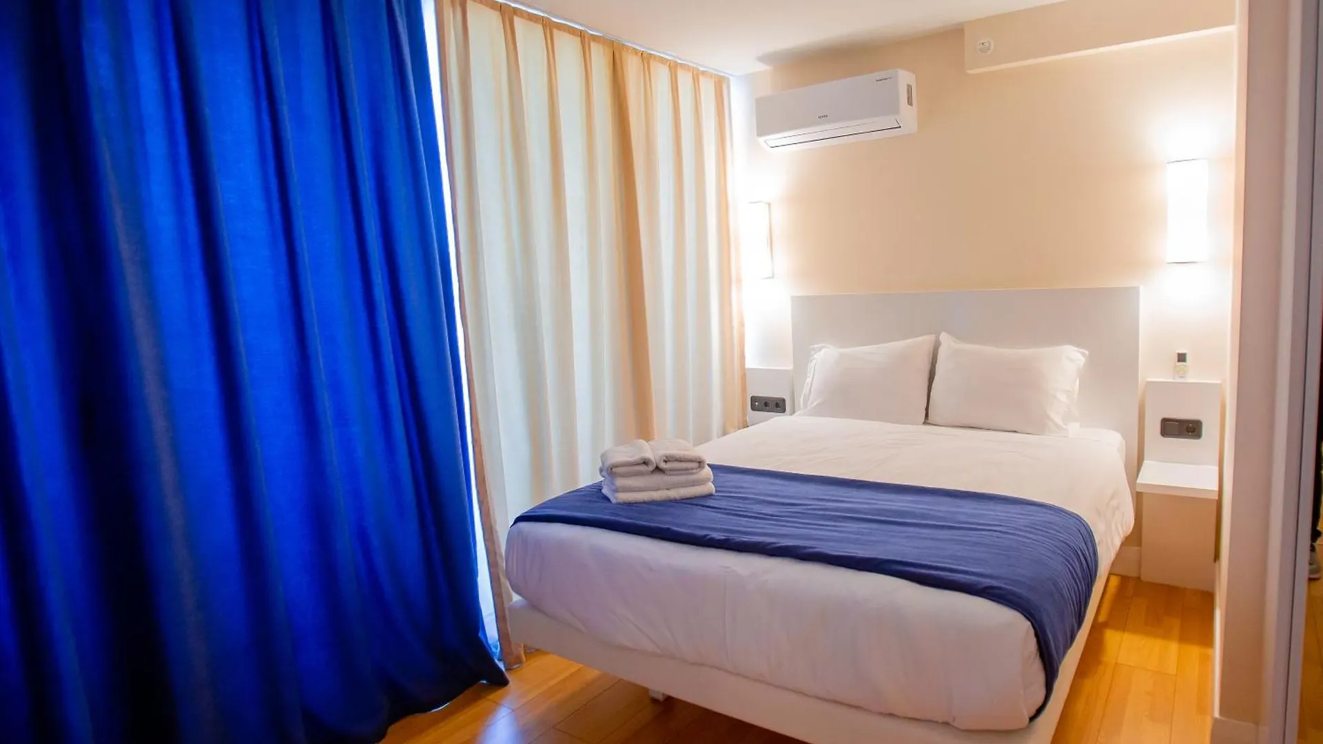 Black Sea R&A Apartment Batumi 0*,